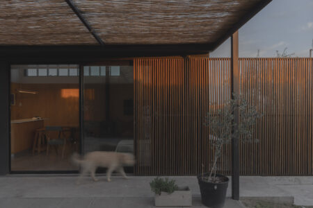 Casa Negra